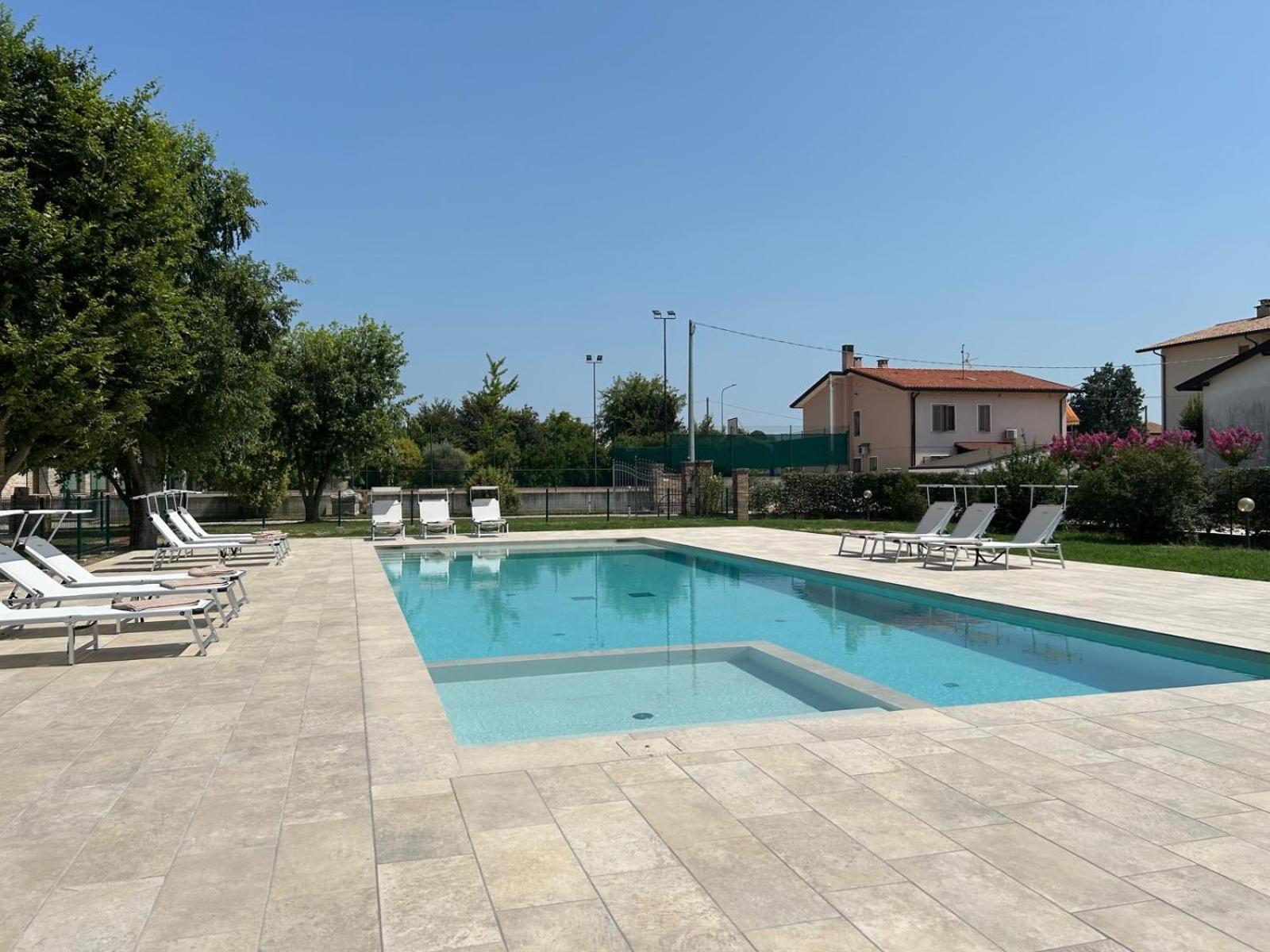 Hotel Ca' Barbieri San Dona San Donà di Piave Exterior foto